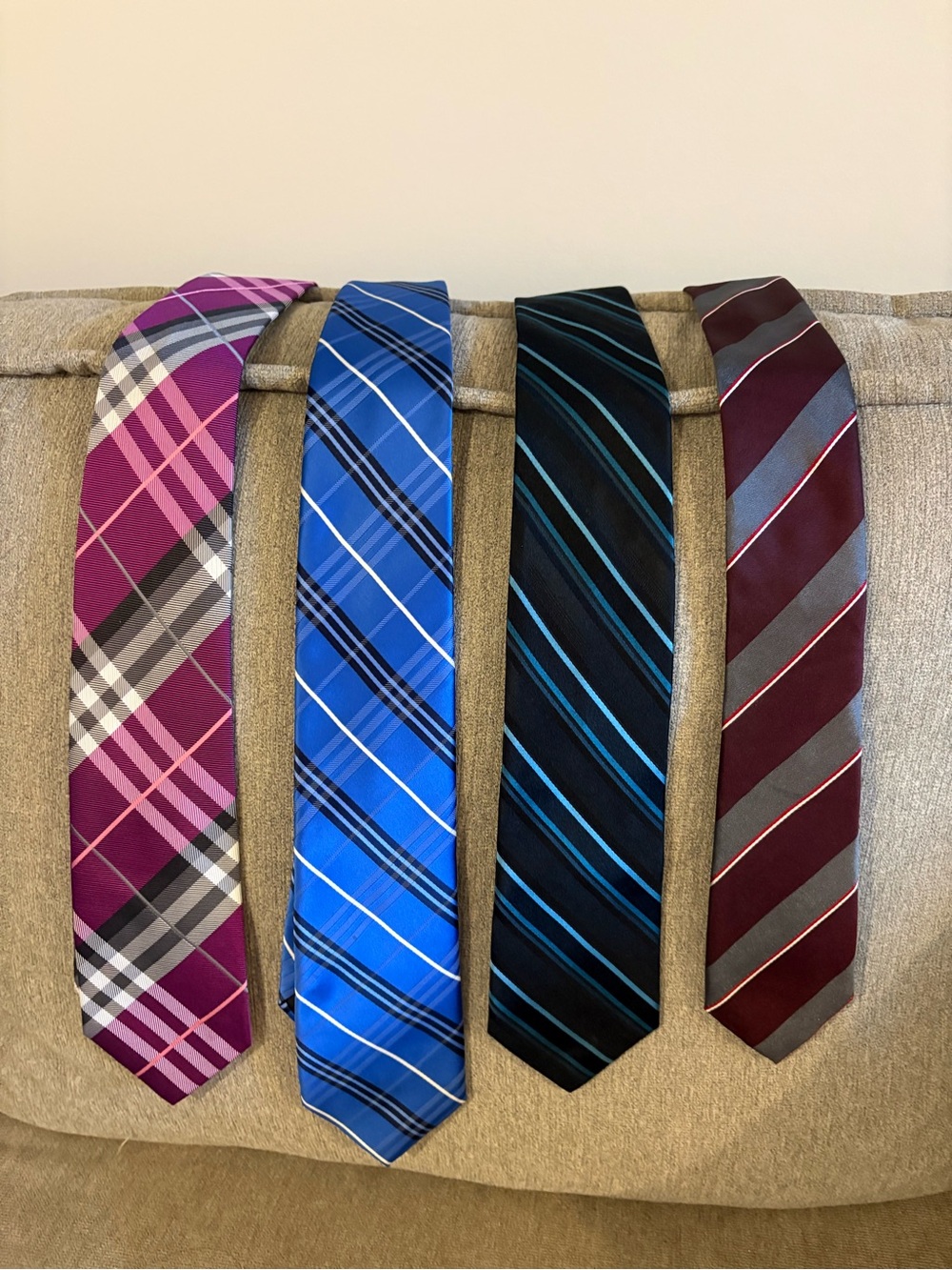Men's Classic Striped & Plaid Necktie Set - Blue, Black, Burgundy, Purple